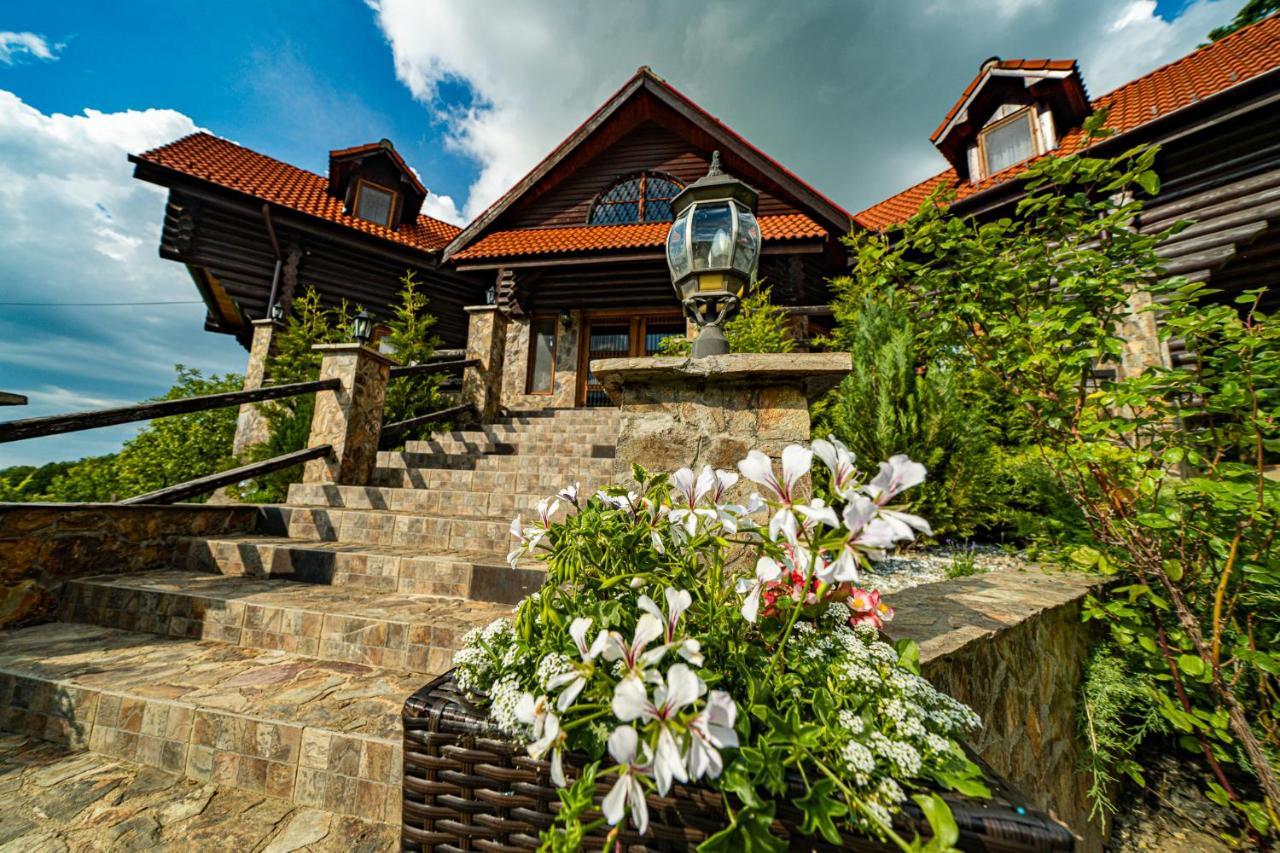 Rustic Cottage Sibiu Exterior photo